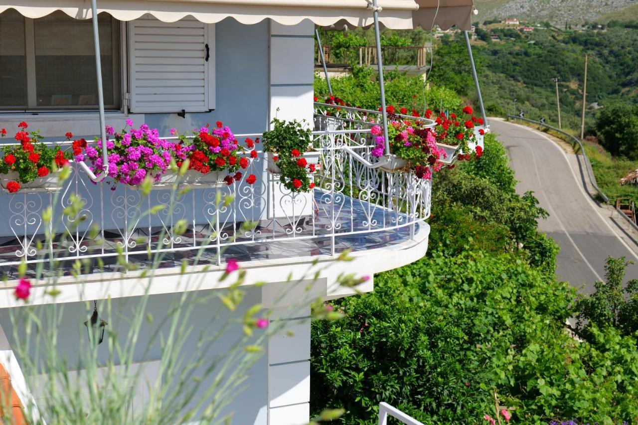 Landscape Appartement Nivice Buitenkant foto
