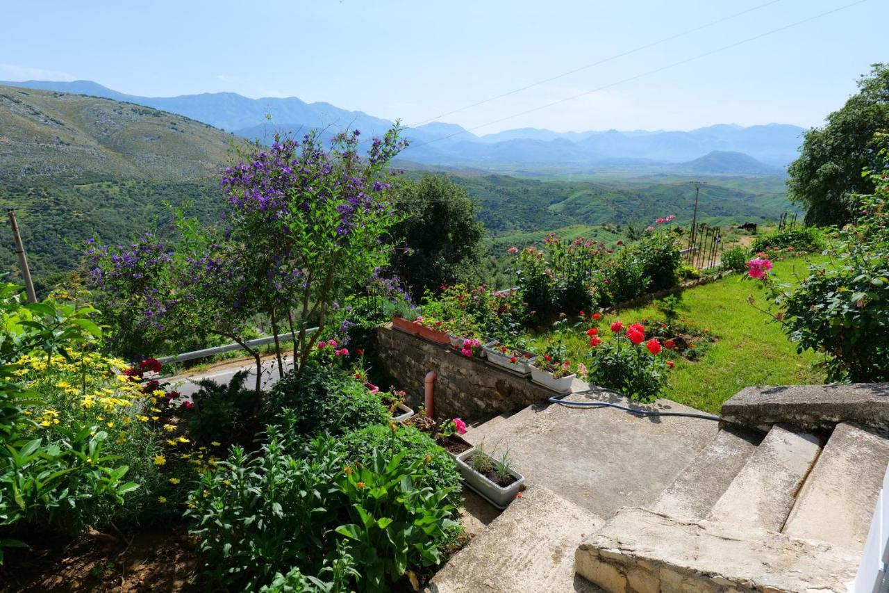 Landscape Appartement Nivice Buitenkant foto